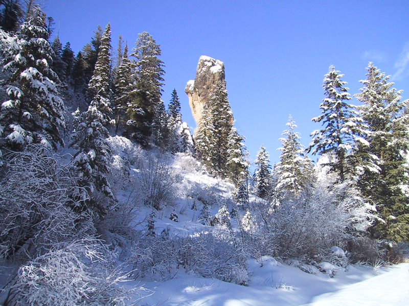 SC-Winter Balanced Rock